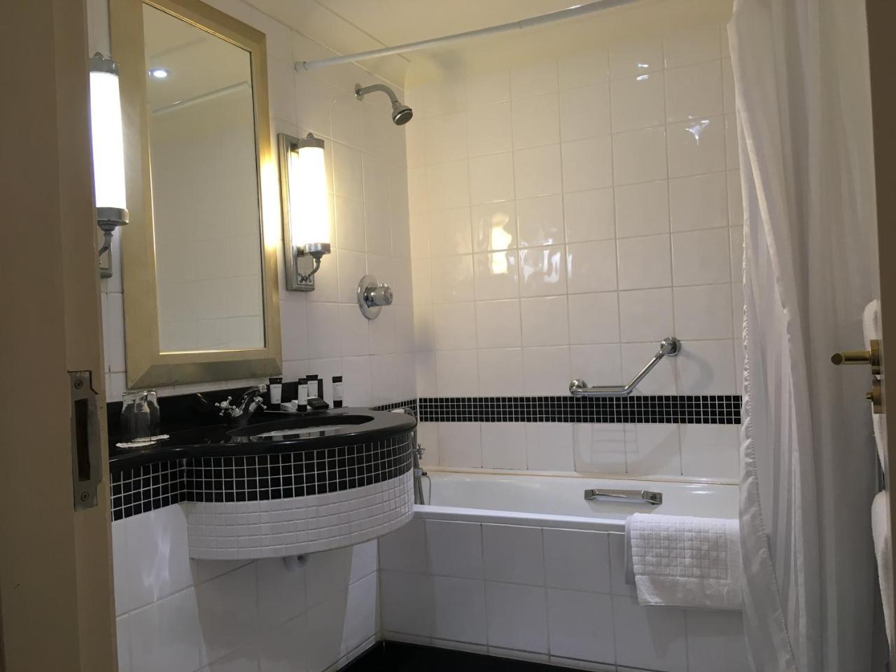 Nuremore Hotel & Country Club Carrickmacross Bagian luar foto